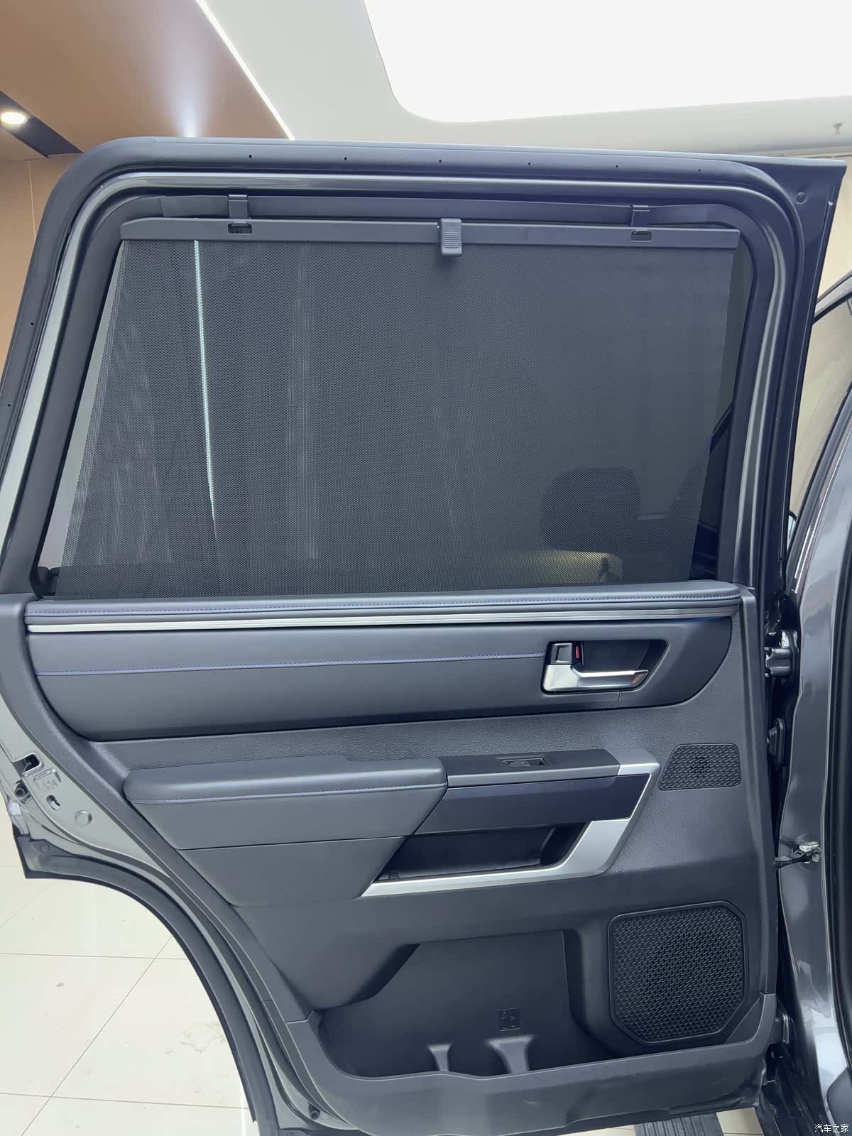 Toyota Sequoia, 2023 17