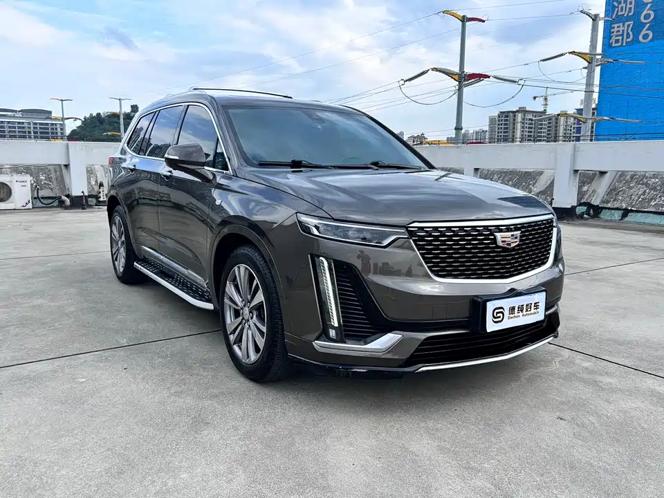 Cadillac XT6