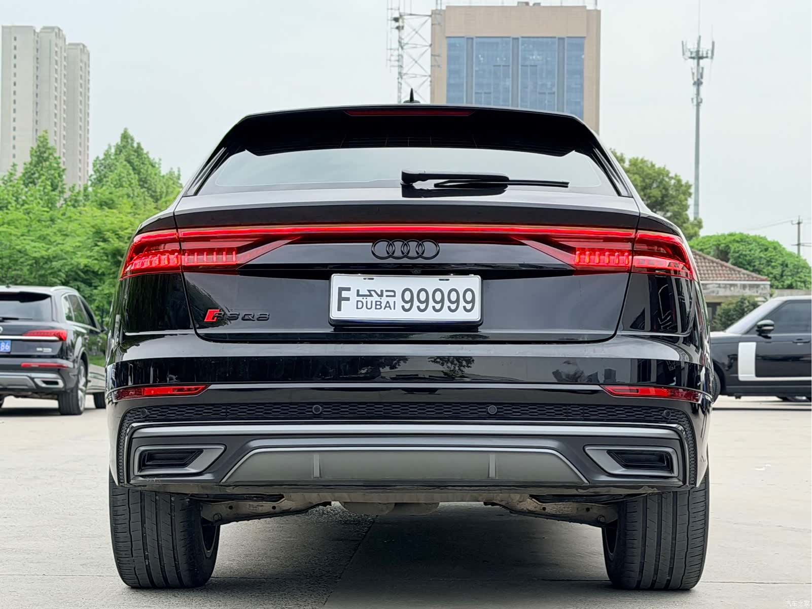 Audi Q8, 2023 9