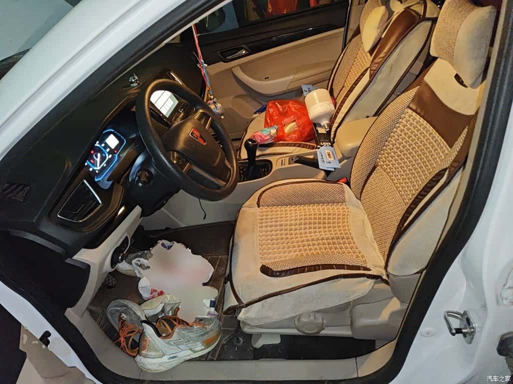 Roewe 360, 2016 12