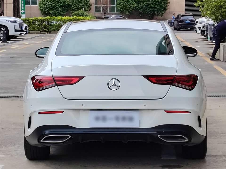 Mercedes-Benz CLA