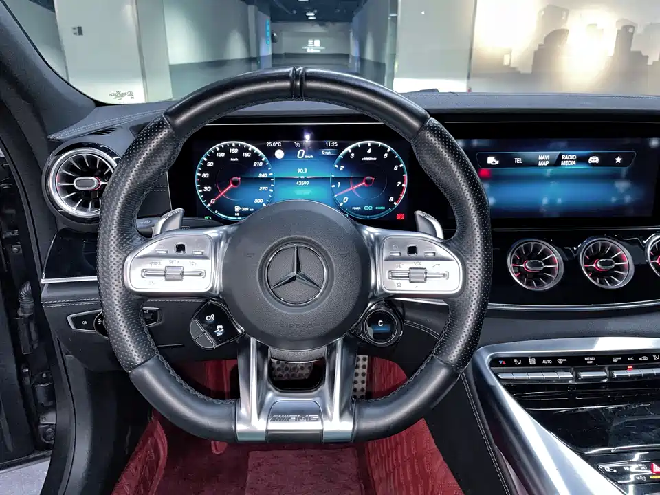 Mercedes-Benz AMG GT