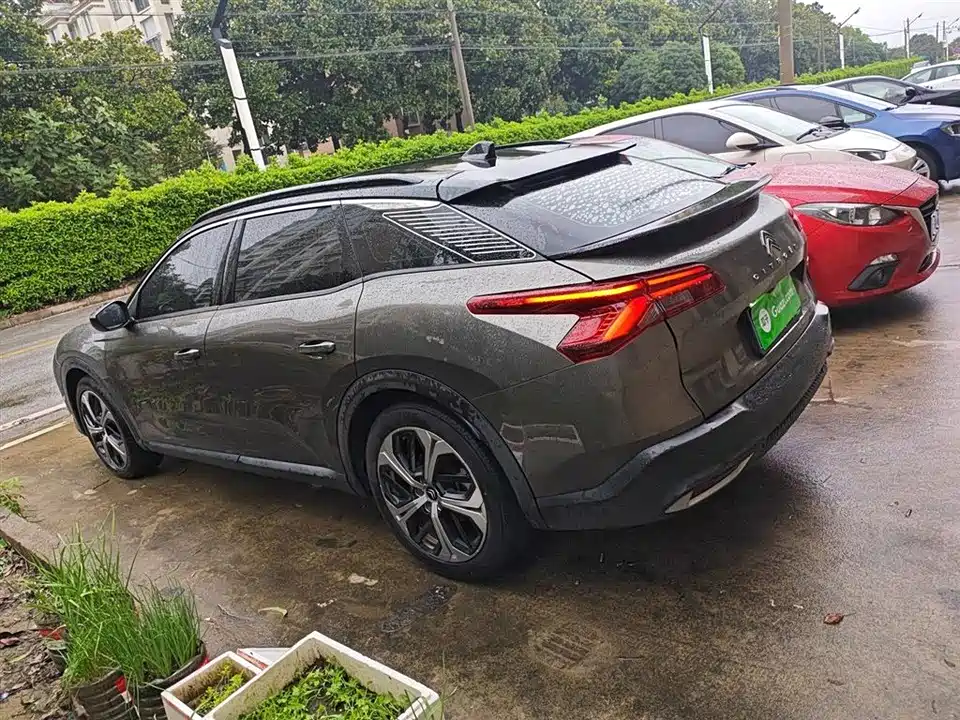 Citroen Versailles C5 X