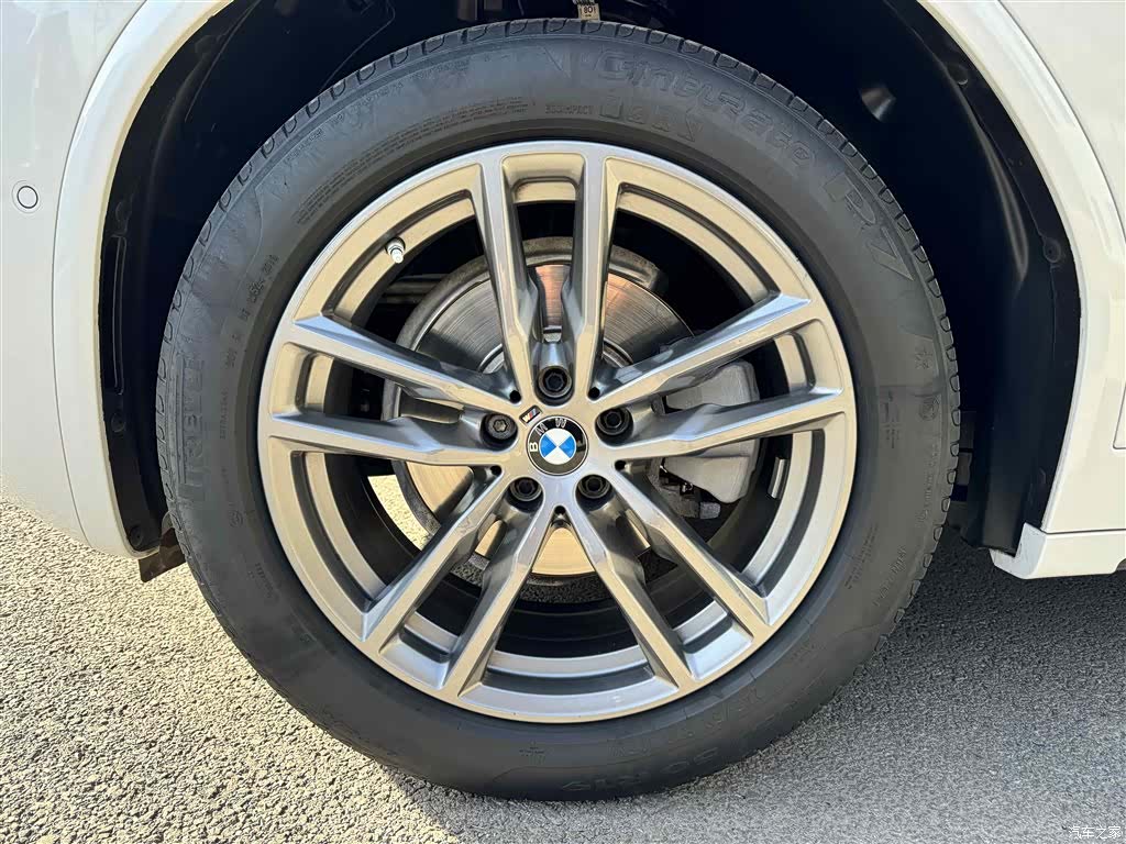 BMW X3, 2019 11