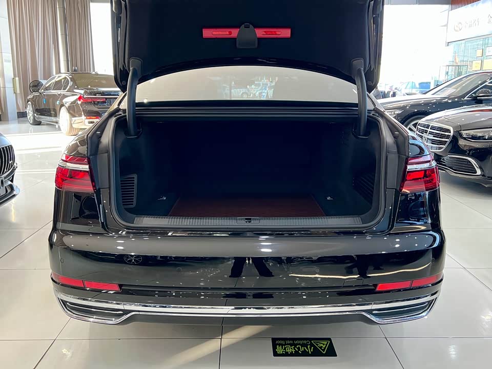 Audi A8 Audi A8