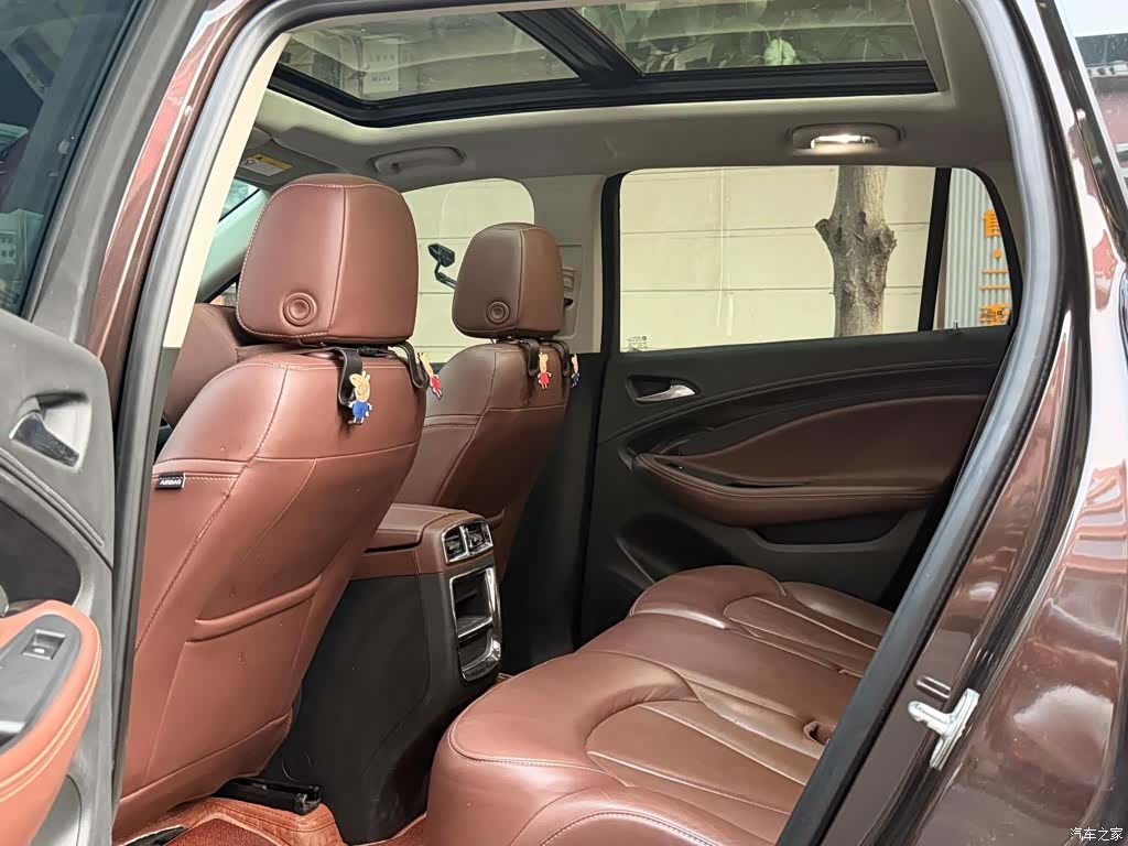 Buick Envision Plus, 2021 все фото