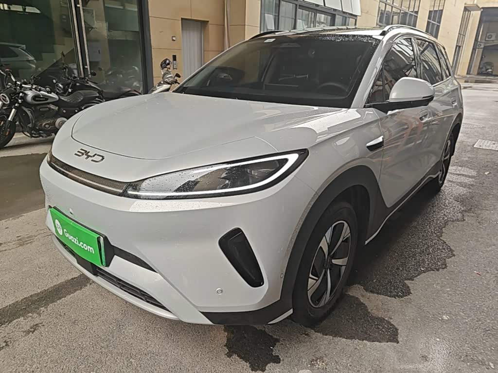 BYD 05 EV