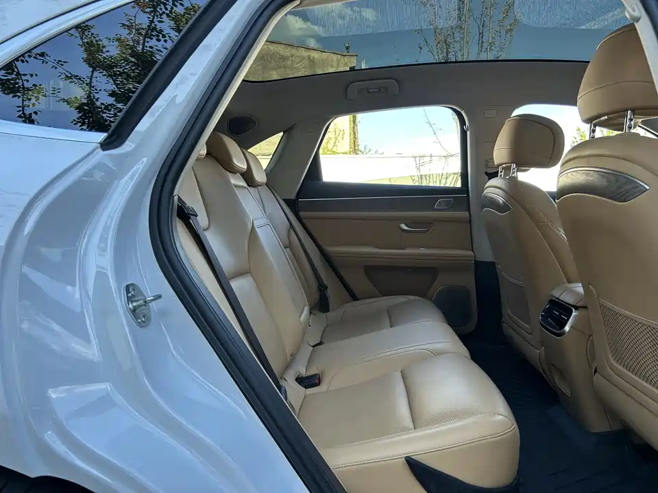 HarmonyOS Ask the world M5