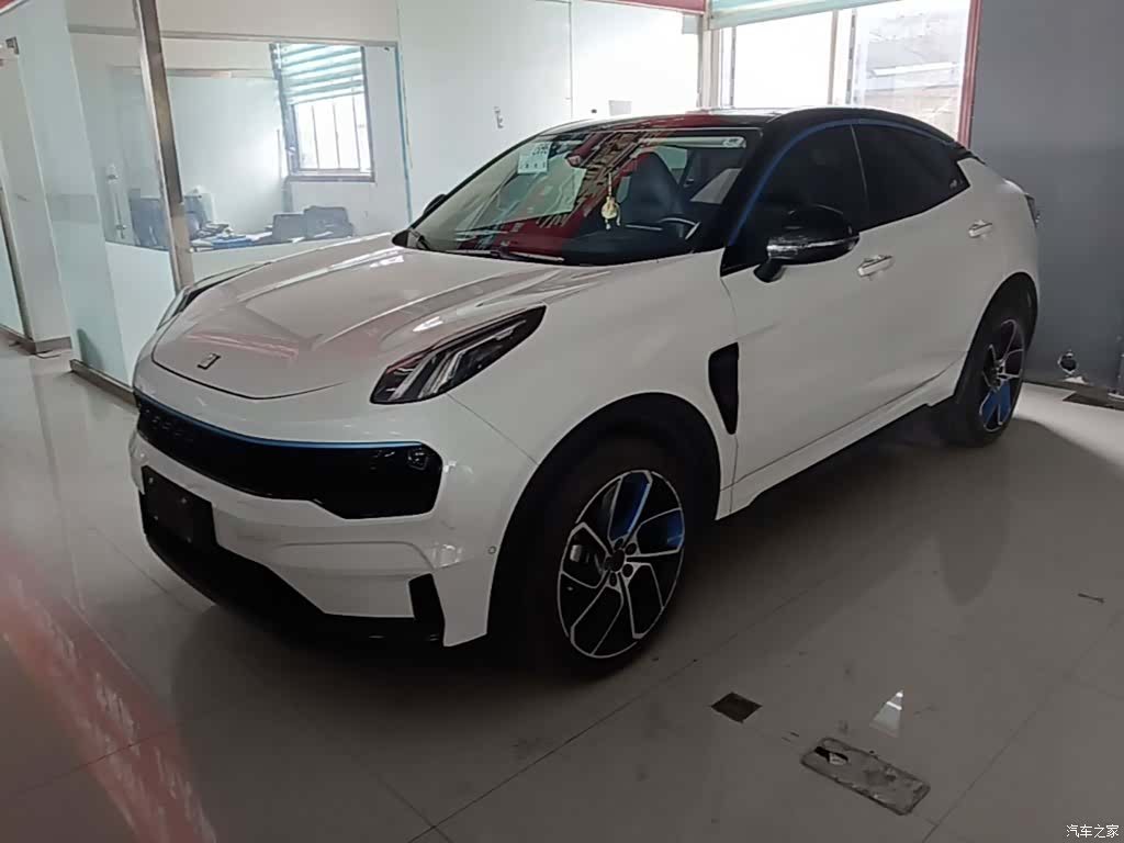Lynk & Co 02, 2021 1