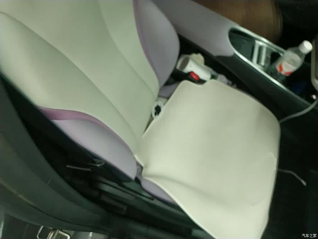 BYD Dolphin, 2022 25