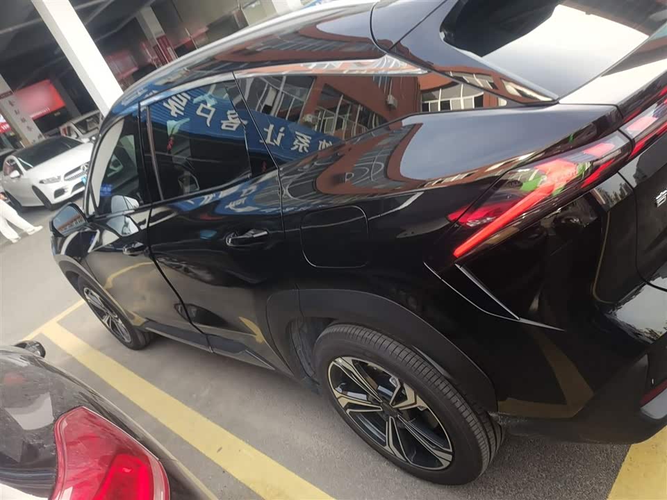 Geely Galaxy Galaxy L7