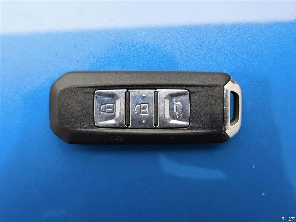 Wuling E100, 2019 19
