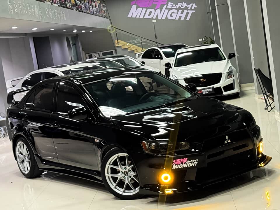 Mitsubishi Wing God
