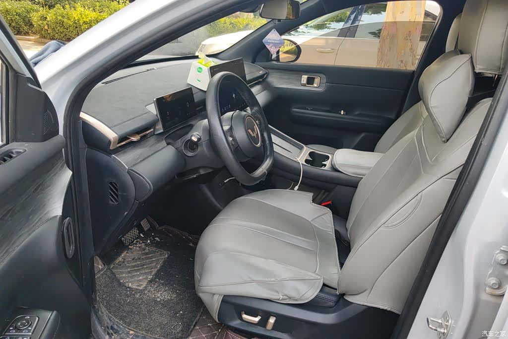 Wuling Starlight, 2024 9
