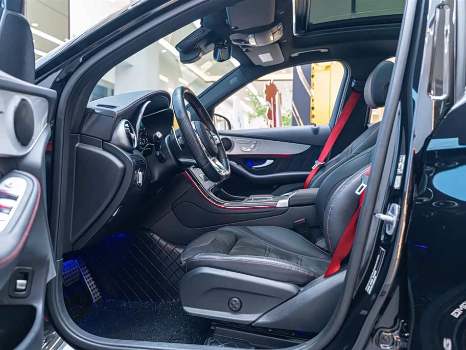 Mercedes-Benz GLC AMG