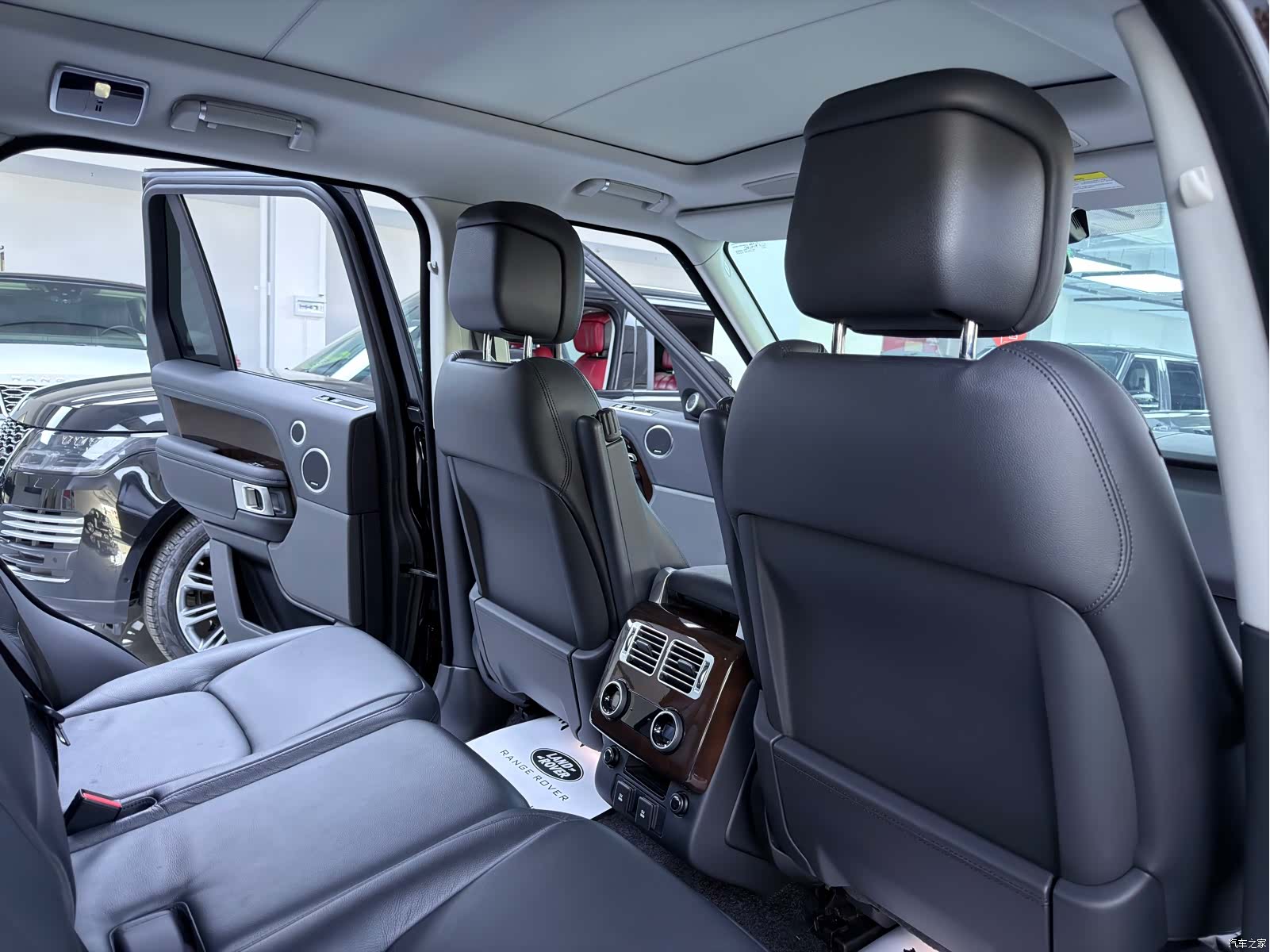 Land Rover Range Rover, 2021 11