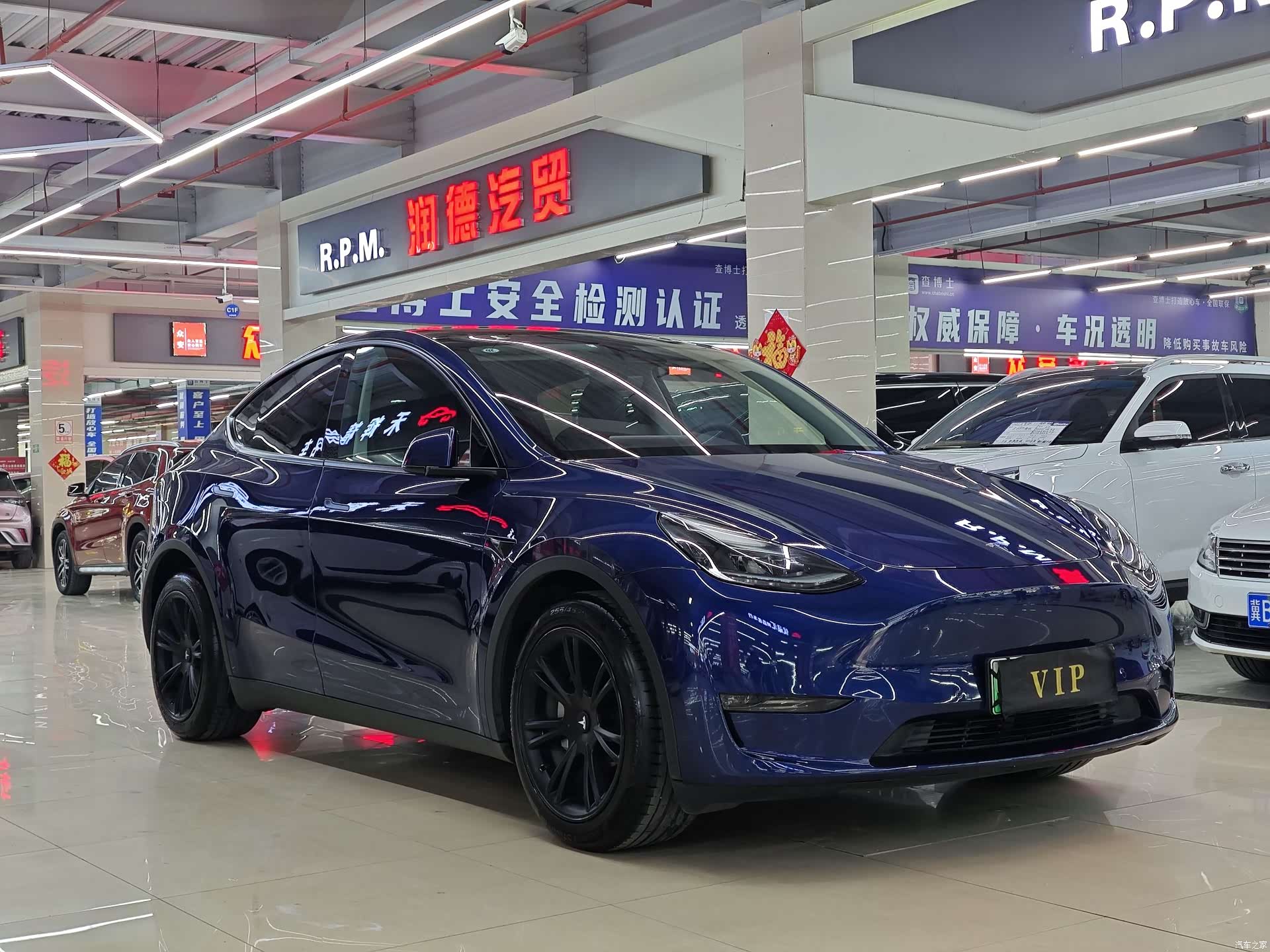 Tesla Model Y, 2021 3