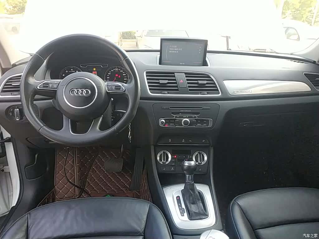 Audi Q3, 2015 10