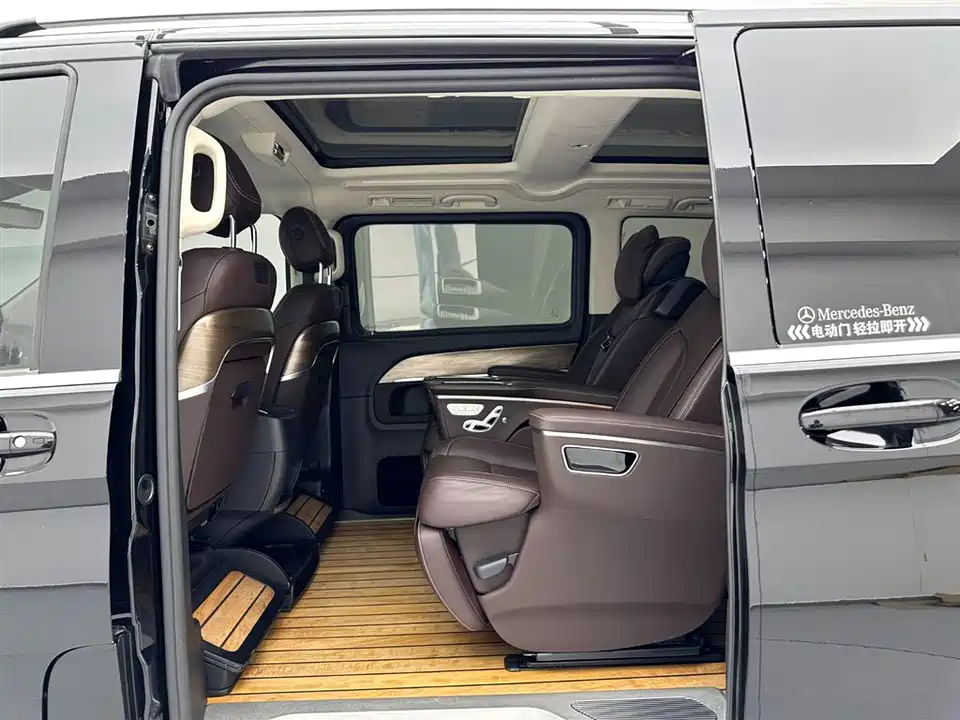 Mercedes-Benz V-class Mercedes-Benz V-class