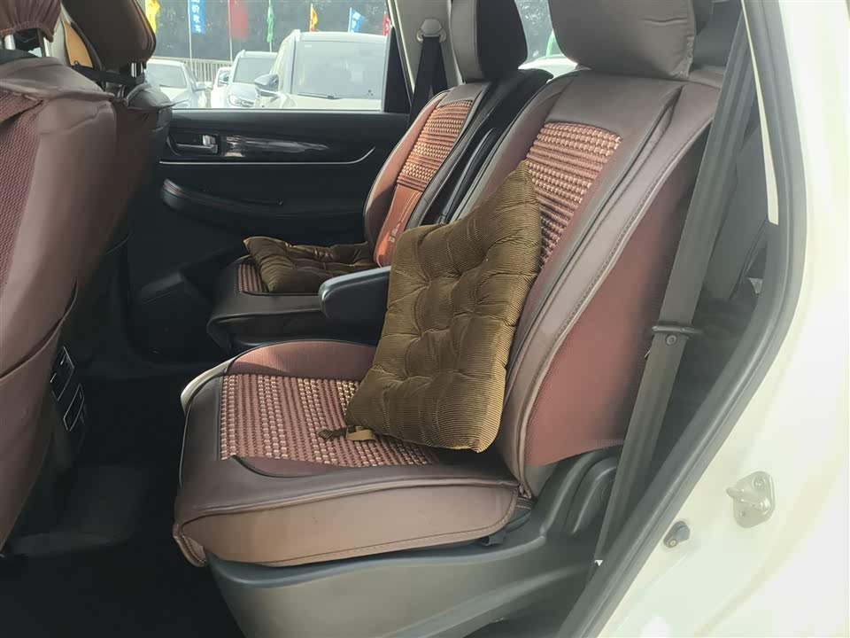 Forthing Popular SX6