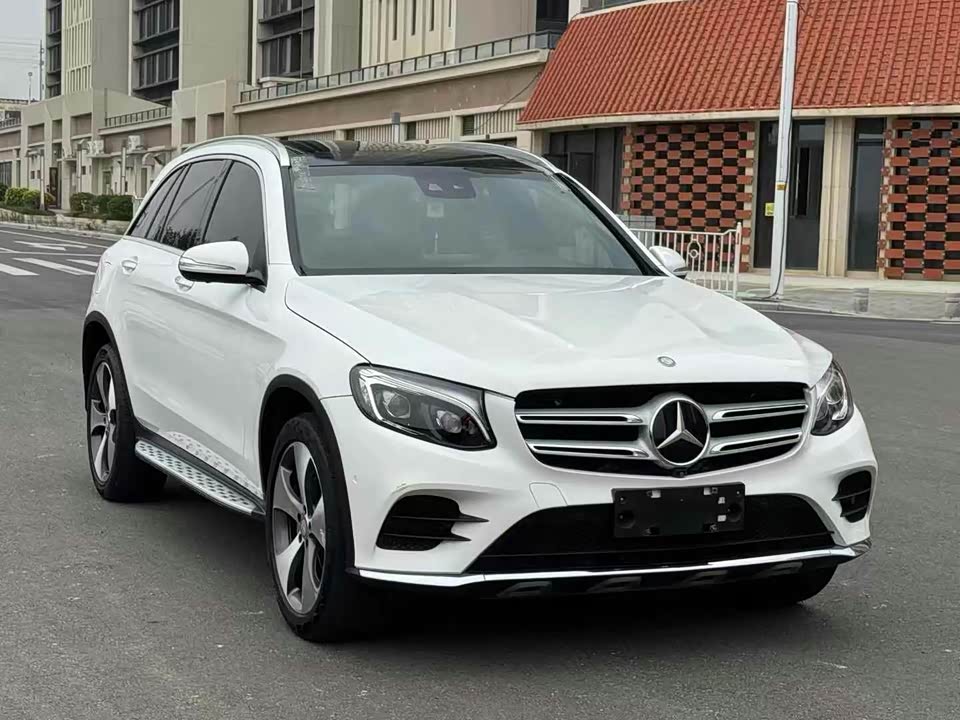 Mercedes-Benz GLC Mercedes-Benz GLC