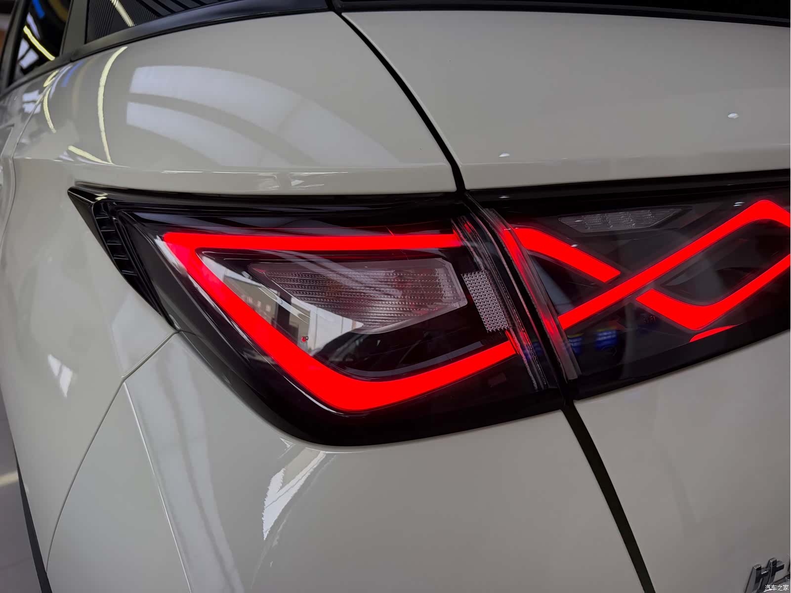 BYD Dolphin, 2023 15