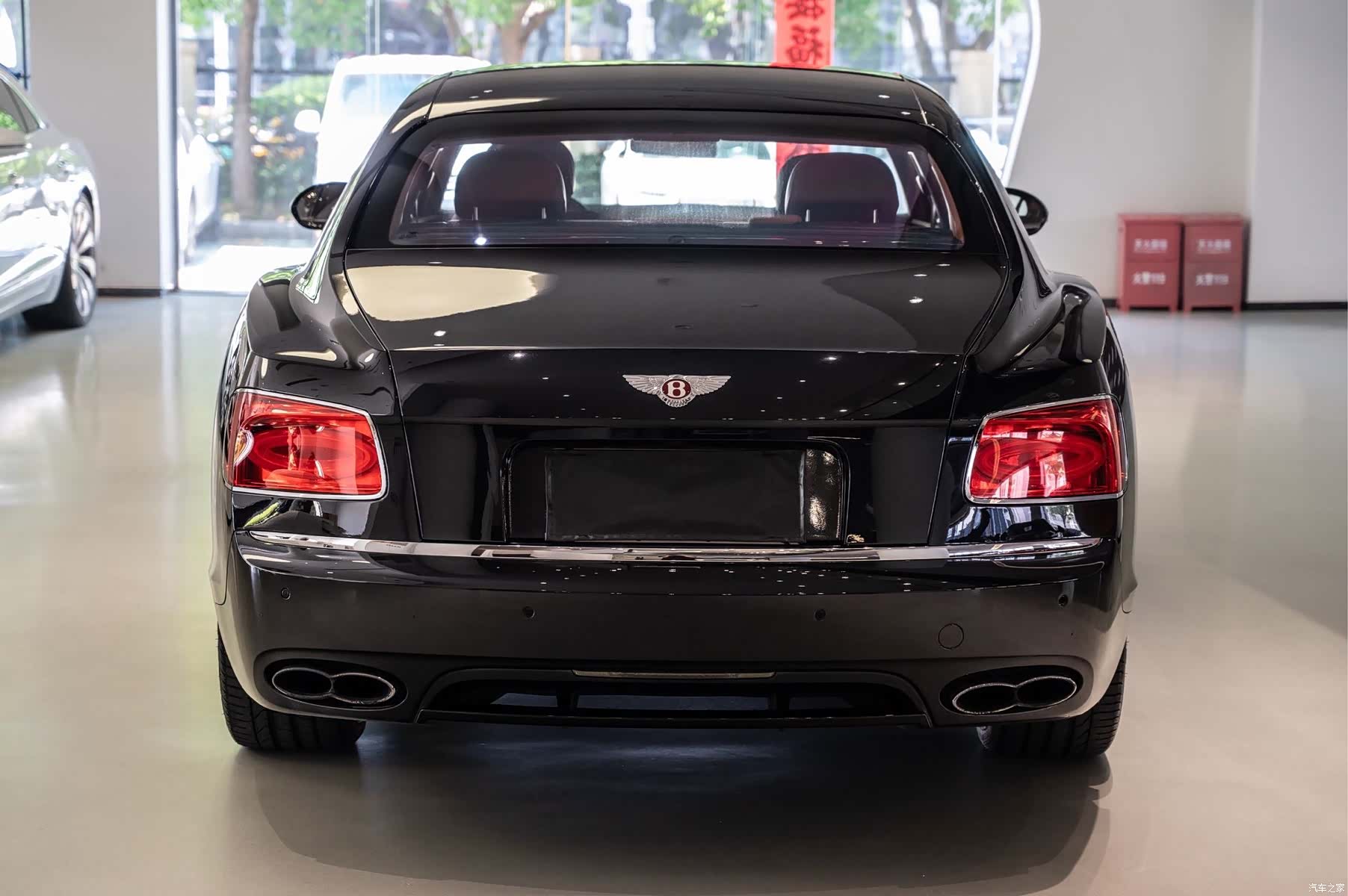 Bentley Flying Spur, 2018 все фото