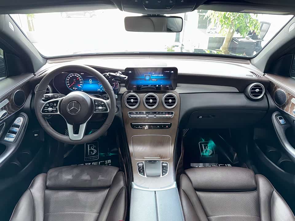 Mercedes-Benz GLC Mercedes-Benz GLC
