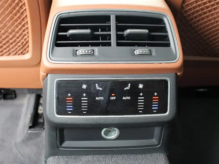 Audi A6L Audi A6L
