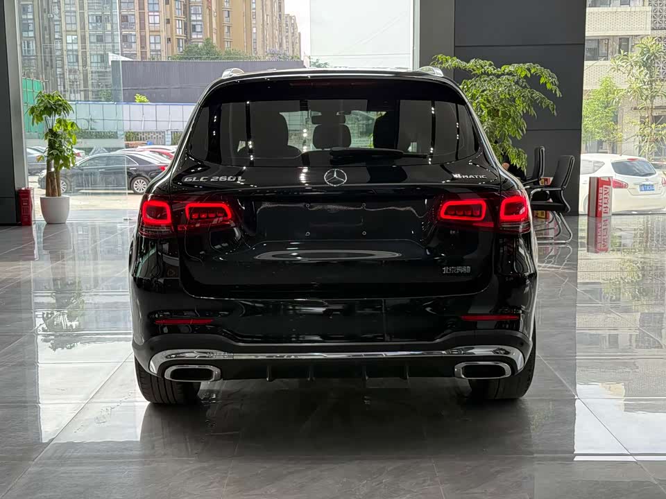 Mercedes-Benz GLC Mercedes-Benz GLC