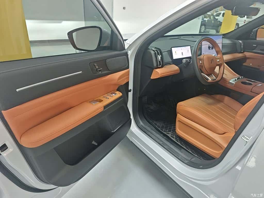 Jetour L7, 2025 16