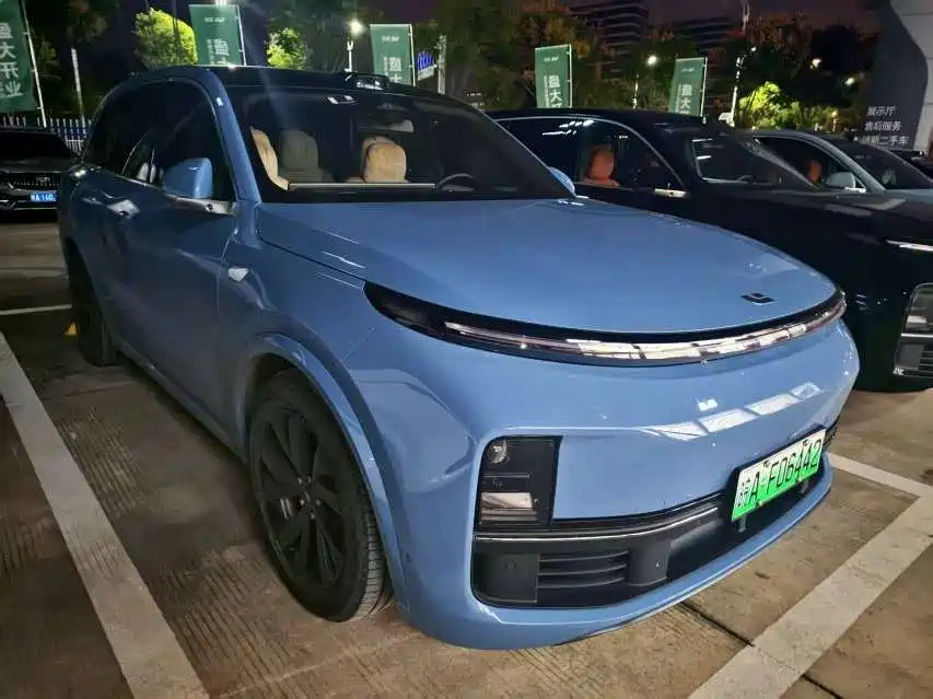 Li Auto Ideal L8