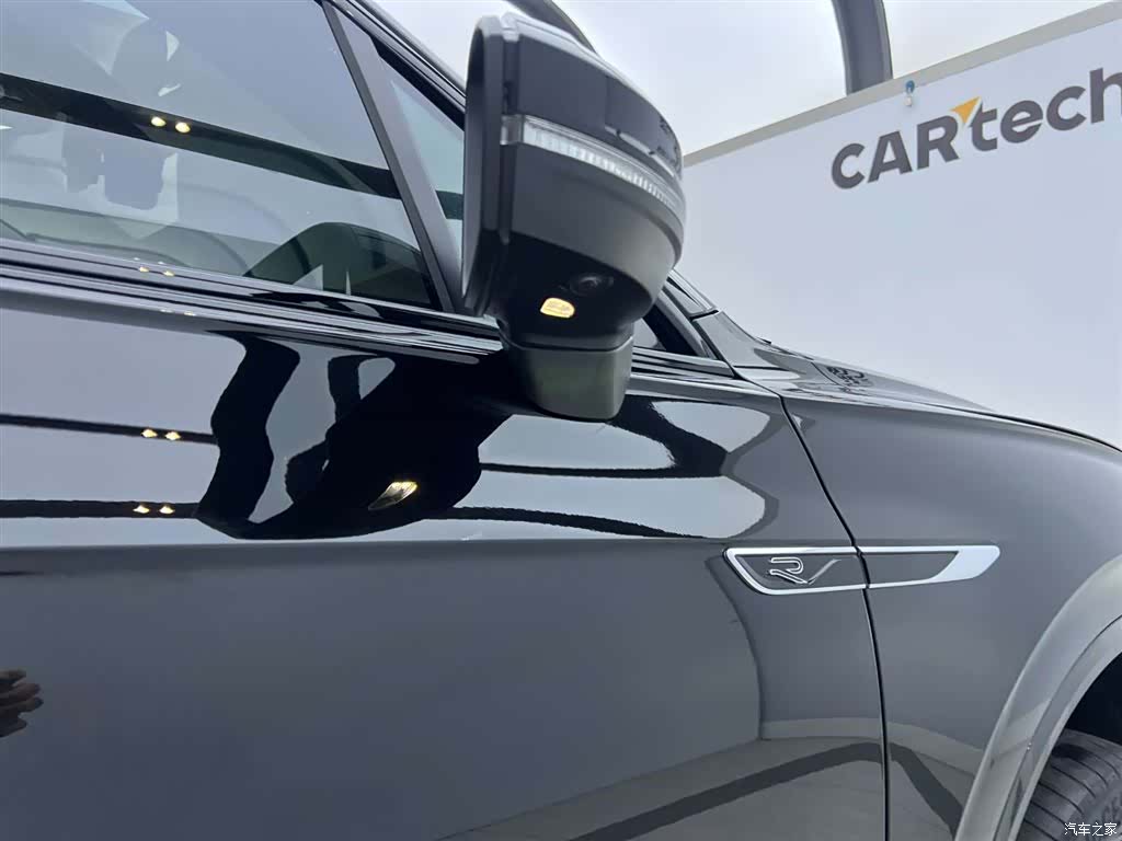 Volkswagen Touareg, 2024 33