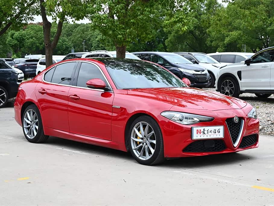Alfa Romeo Giulia