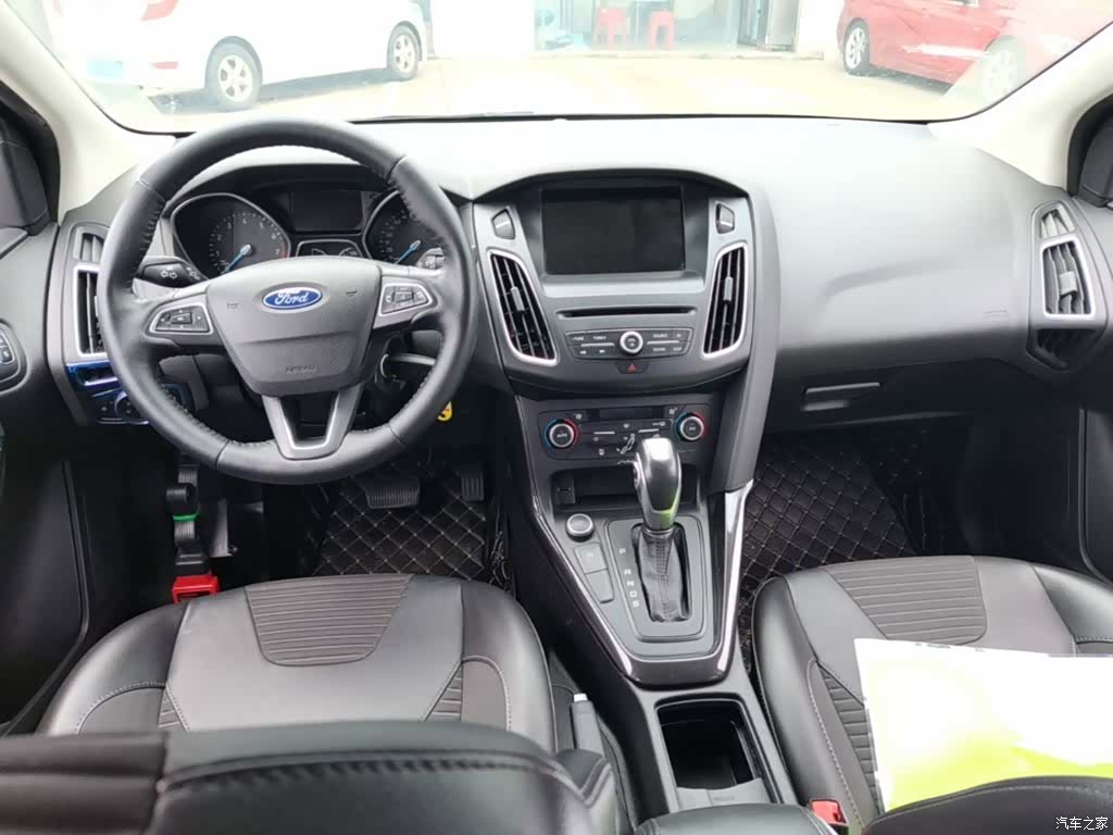 Ford Focus, 2017 10