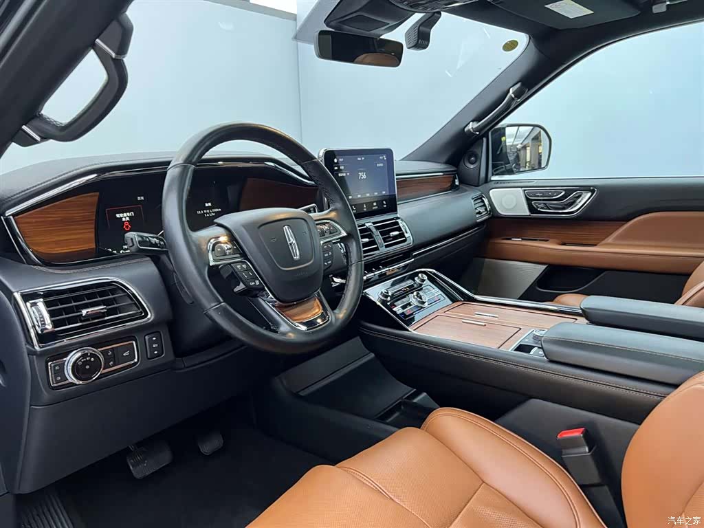 Lincoln Navigator, 2019 26