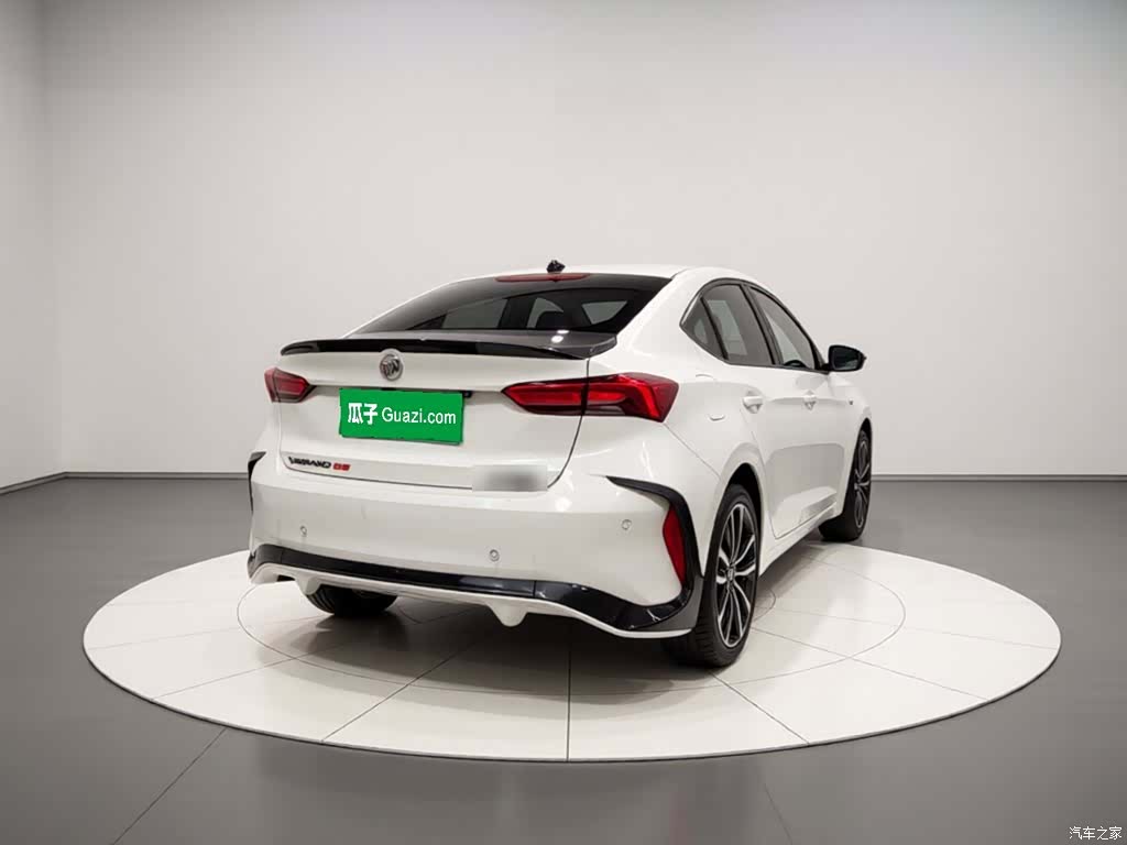 Buick Verano, 2022 3