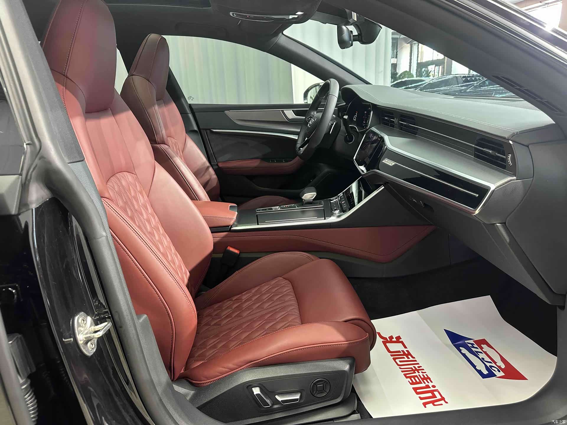 Audi A7L, 2025 20