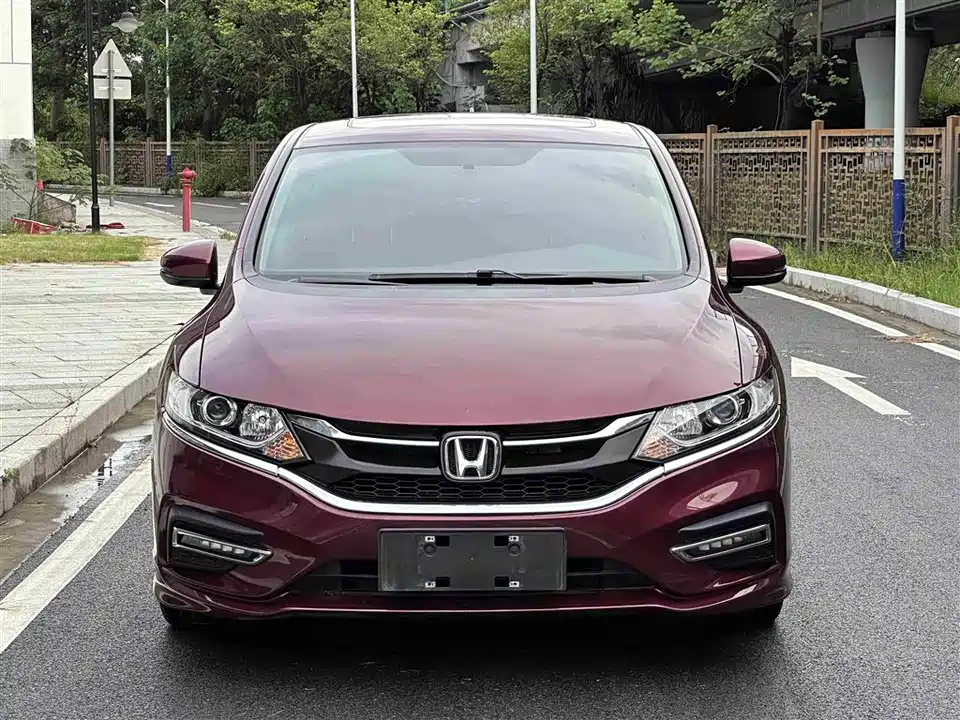 Honda Jade