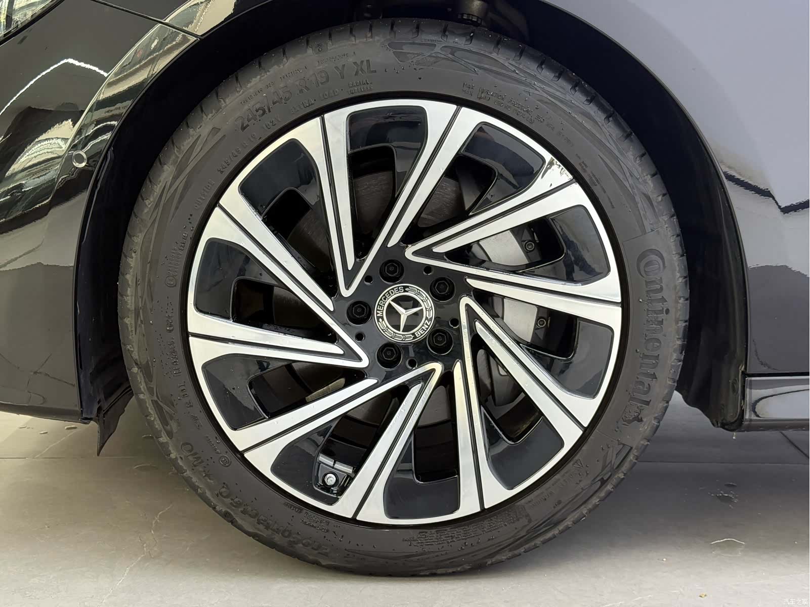 Mercedes-Benz E-Class, 2024 все фото