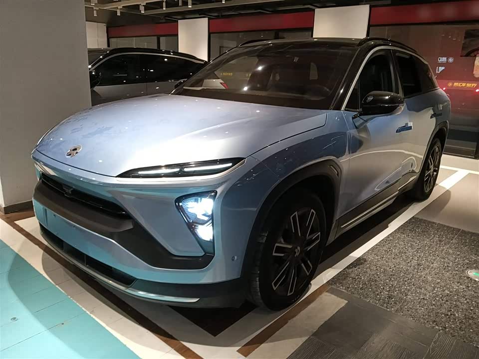 NIO ES6
