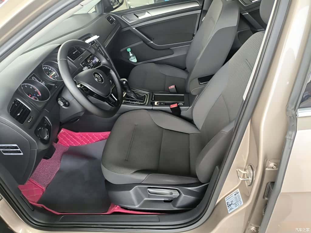 Volkswagen Golf, 2016 15
