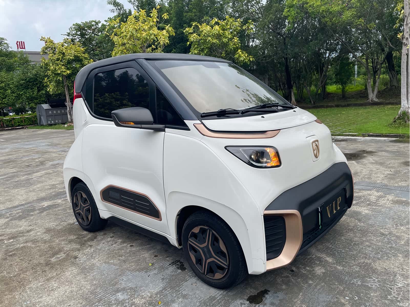Wuling E200, 2020 3