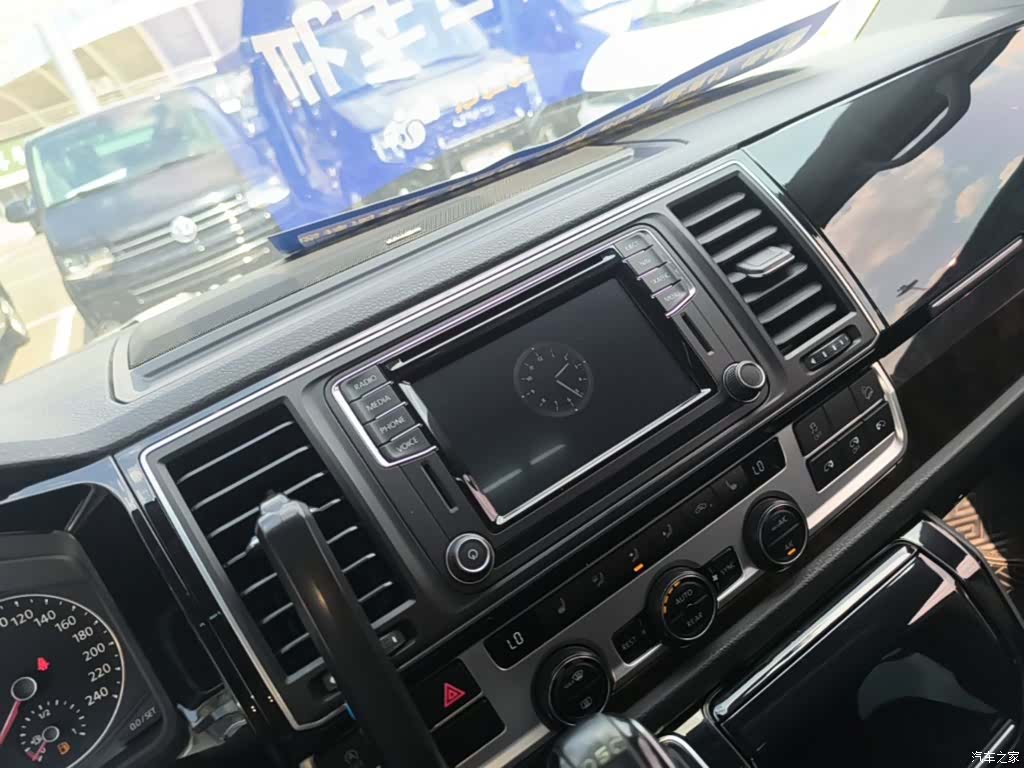 Volkswagen 7, 2018 13