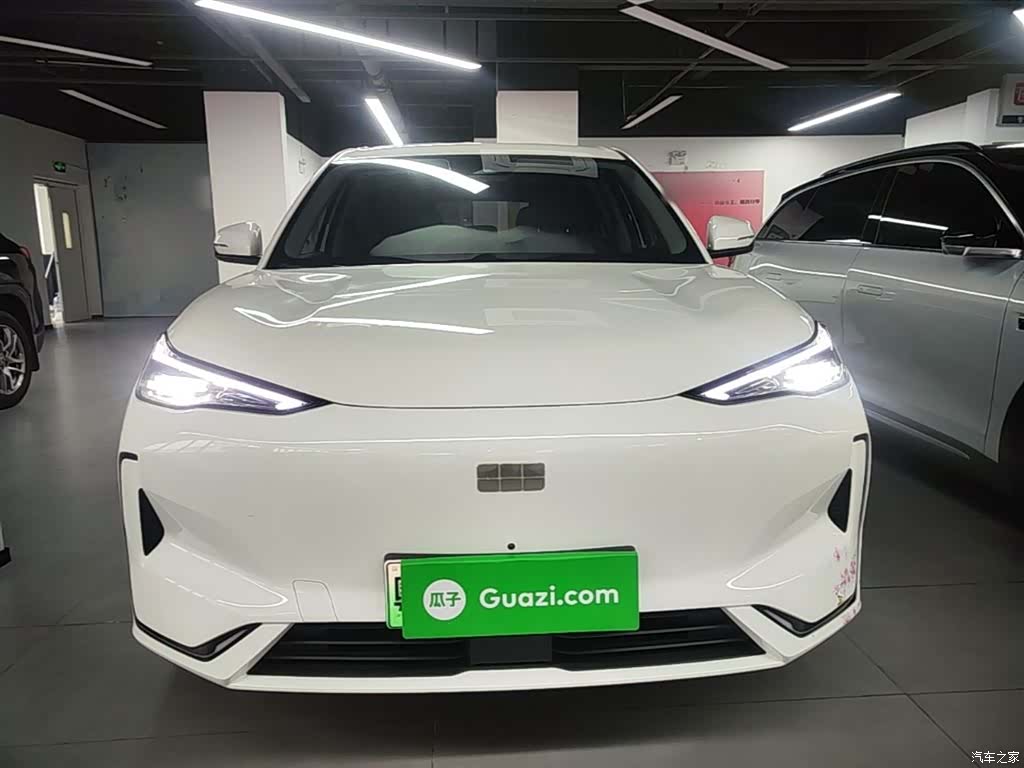 Geely Galaxy E5, 2024 3