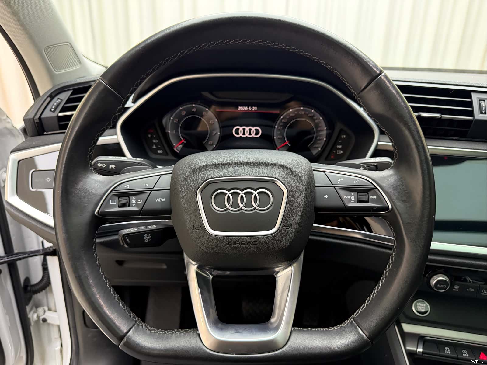 Audi Q3, 2022 9