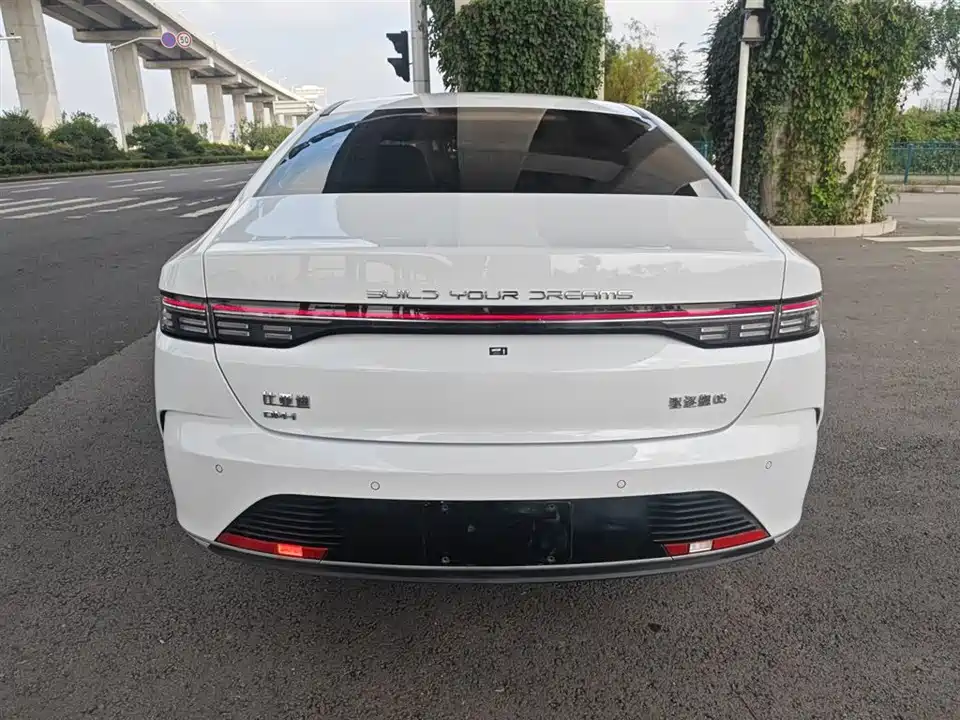 BYD Destroyer 05 BYD Destroyer 05