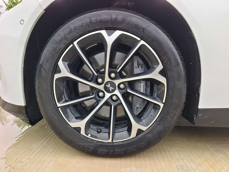 XPENG P7 XPENG P7
