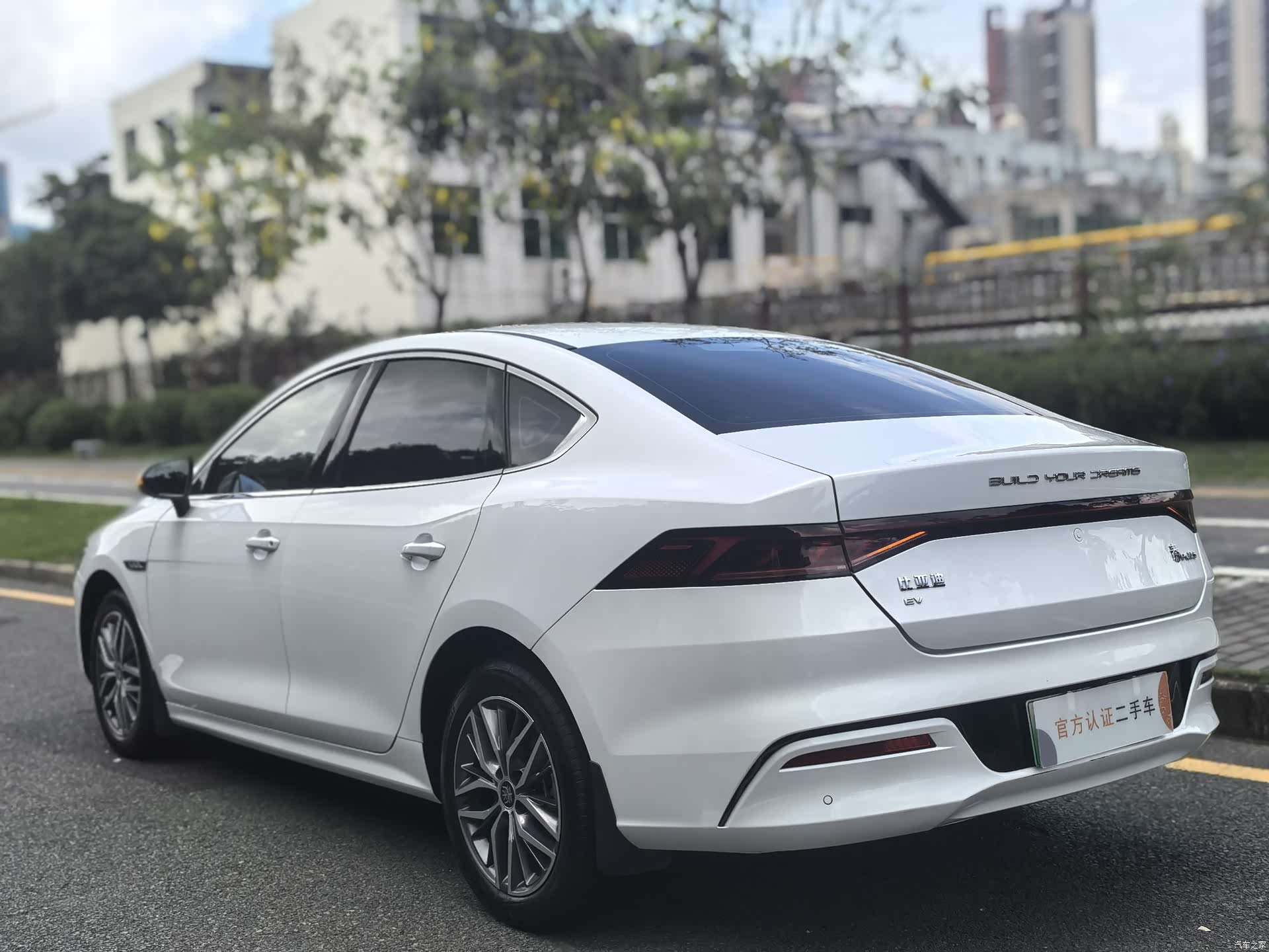 BYD Qin, 2025 10