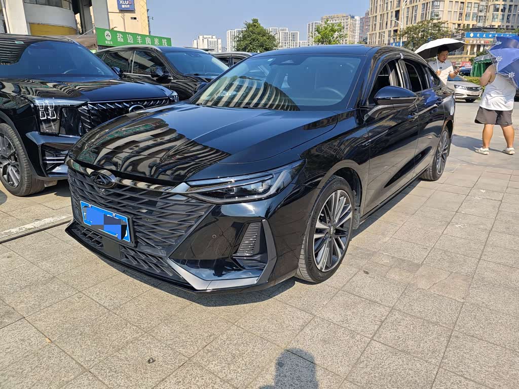 Chery Arrizo 8